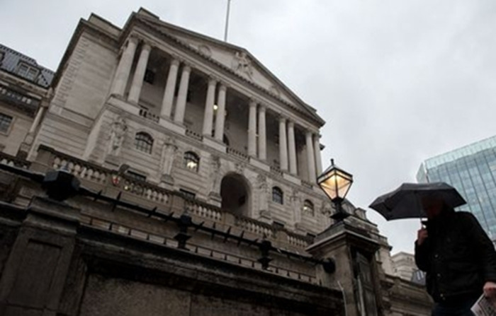 The Bank of England intervenes in the market, the pound and the United States rebound from low shocks