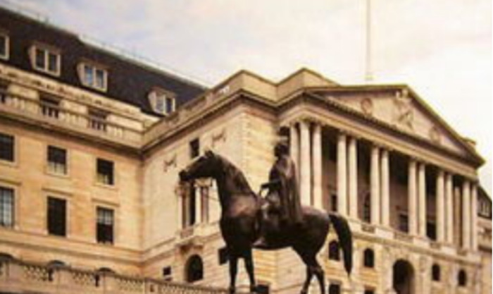 British rating downgrades, pound and dollar fall again